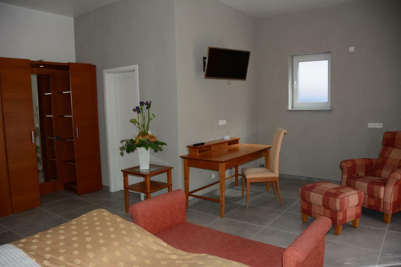 Alpina Home Rosenheim Ngoại thất bức ảnh